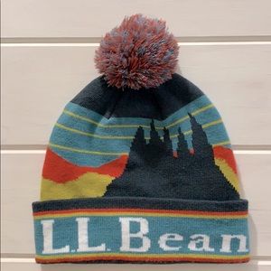 LLBEAN Katahdin Pom Hat